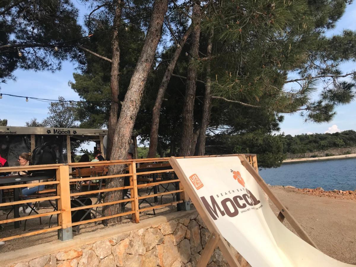 Krk Apartmani Pepina Pinezići Esterno foto