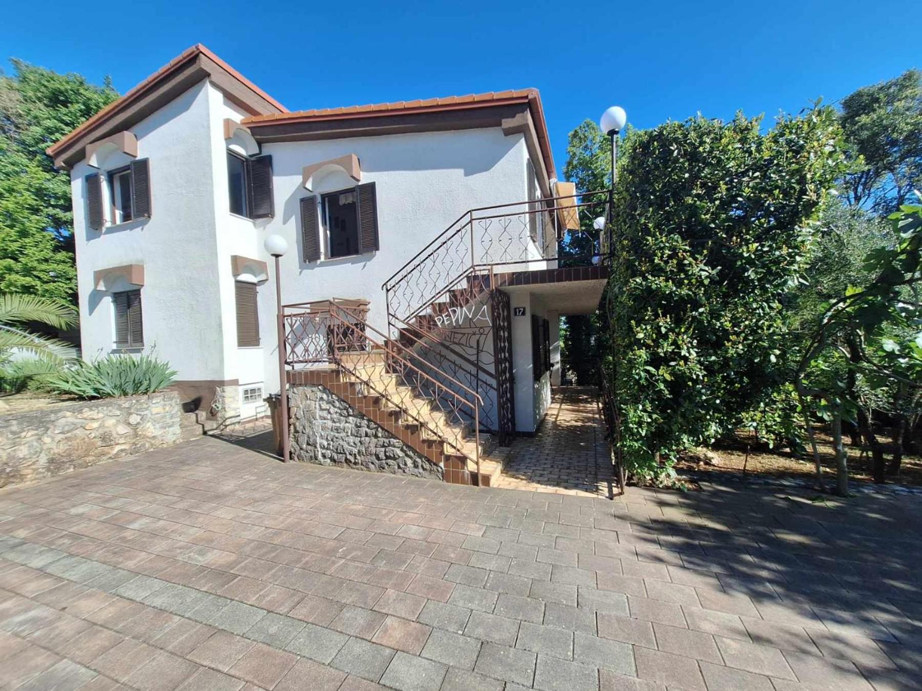 Krk Apartmani Pepina Pinezići Esterno foto