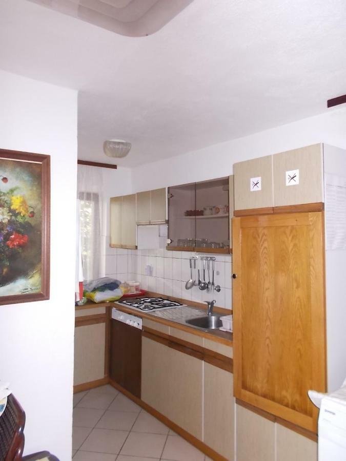 Krk Apartmani Pepina Pinezići Esterno foto